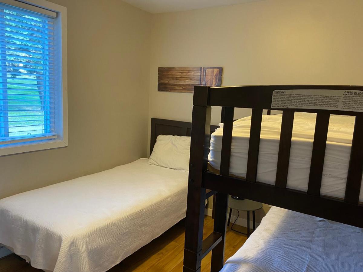 פיקטון Merland Park Cottages And Motel מראה חיצוני תמונה